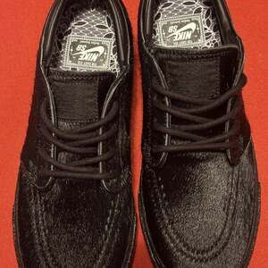 Nike SB Zoom Janoski OG+ SE Black / Black-Off Noir-Black